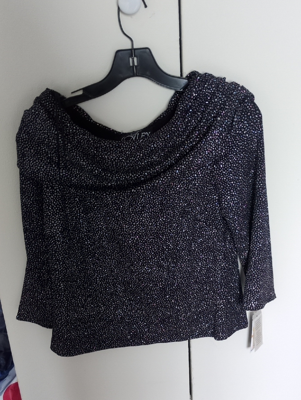 Alex Evenings Black Top with Iridescent Sparkle NWT